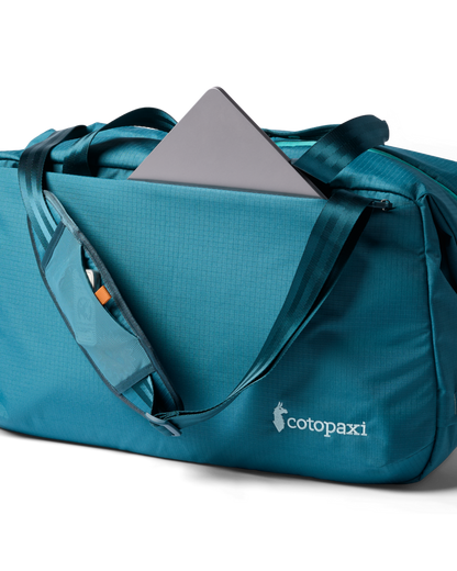 Viaje 45L Travel Duffel