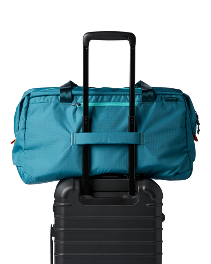 Viaje 45L Travel Duffel