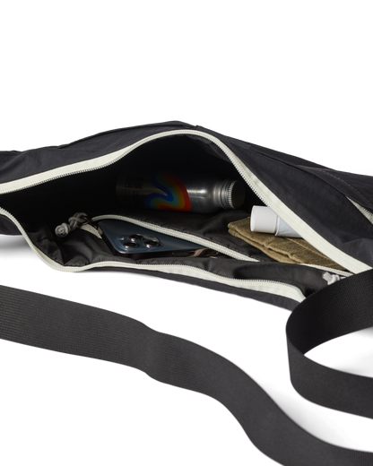 Empacable 6L Crescent Bag